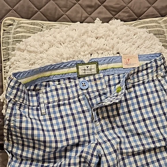 American Eagle Shorts - Picture 12 of 16